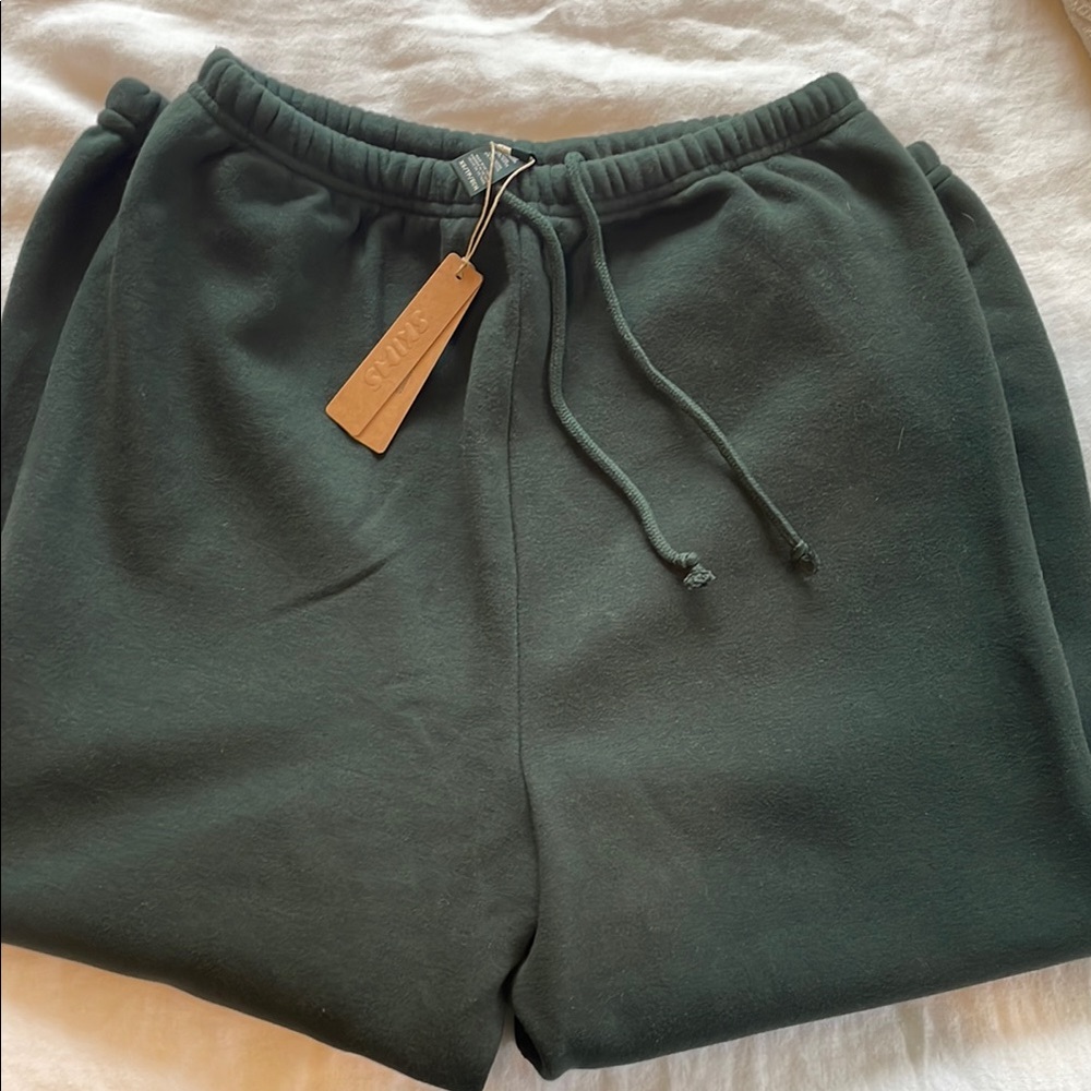 NWT SKIMS Dark Green and/or Grey Sweatpants